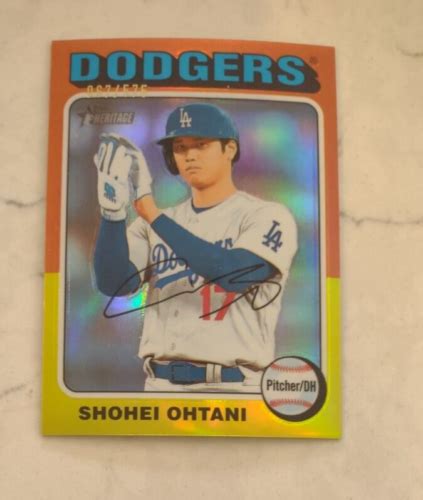 Topps Heritage Chrome Refractor Shohei Ohtani Refractor