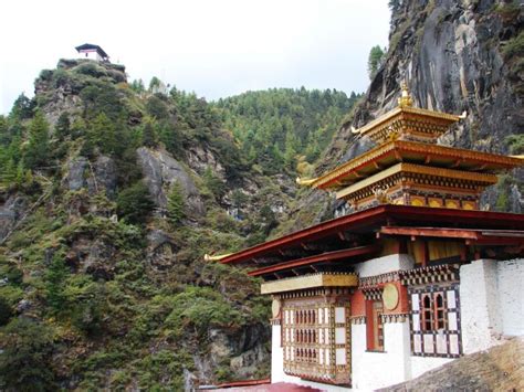 Taktsang Tigers Nest Pelphung Monastery