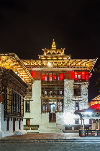 Tashichho Dzong At Night Thimphu Bhutan Stock Photo - Download Image ...