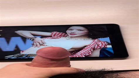 Korean Idol Kwon Eunbi Cumtribute Porn