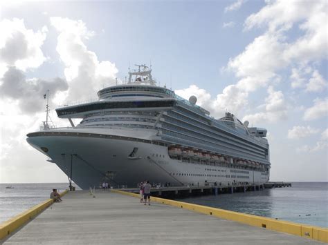 Ruby Princess Cruise Ship - Overview