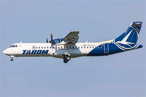 Tarom ATR72 600 YR ATJ LOWW 110522 001 Wolfgang Kronfuss Flickr