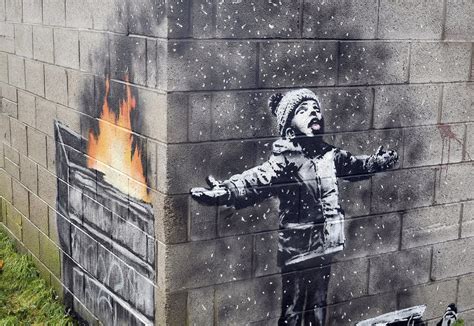 Une Murale De Banksy Peinte Sur Un Garage Est Vendue Mais Restera En