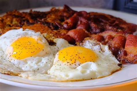 Sunny Side Up Eggs Bacon Stock Image Image Of Menu