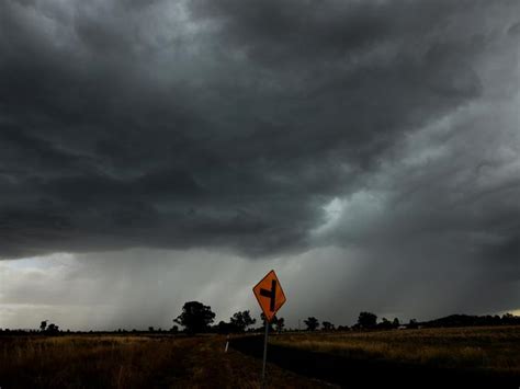 Sydney Weather ‘supercell Thunderstorms To Lash Nsw With Wild Weather