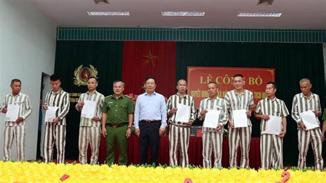 Deputy Pm Attends Announcement Ceremony Of Amnesty Granting In Vinh