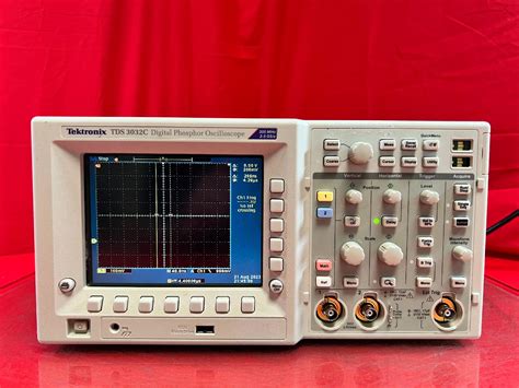 Tds C Tektronix Digital Phosphor Oscilloscope Mhz Gs S