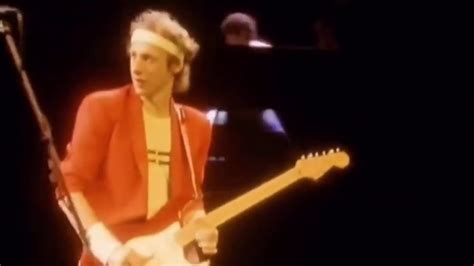 Mark Knopfler Solo Sultans Of Swing 1983 Youtube