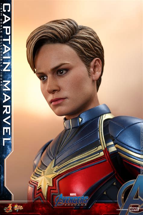 短髮造型終於登場 Hot Toys MMS 復仇者聯盟終局之戰驚奇隊長 Captain Marvel 比例人偶 戰損版的奈米手套配件也附上啦