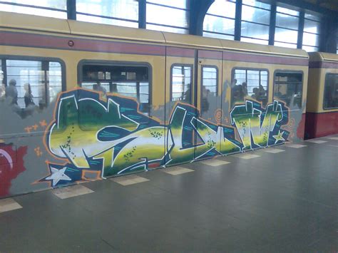 BERLIN GRAFFITI TRAINWRITING #66 - Hustlehorst Berlin Trains