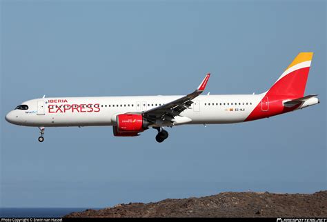 Ec Nji Iberia Express Airbus A Nx Photo By Erwin Van Hassel Id