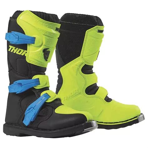 Best Dirt Bike Boots For Kids Of Every Age