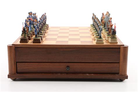 History Channel Civil War Chess Set and Revolutionary War Chess Set | EBTH