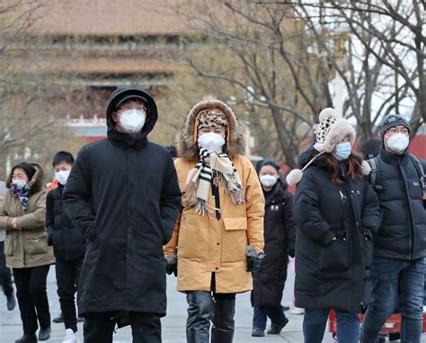 新闻8点见丨多地迎春节假期最冷一天，北京今夜最低气温 13℃ 腾讯新闻