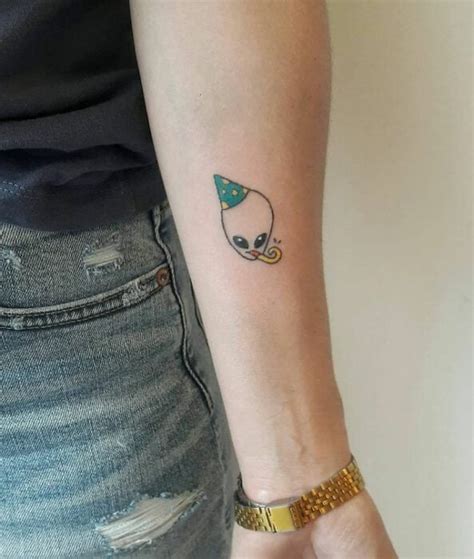 19 Tatuajes Pequeños Y Minimalistas Para Poner En El Brazo