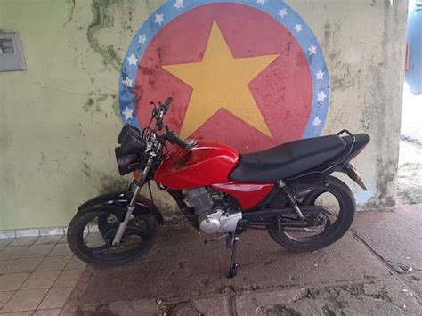 Pol Cia Militar Prede Homem E Recupera Moto Roubada Em Teresina