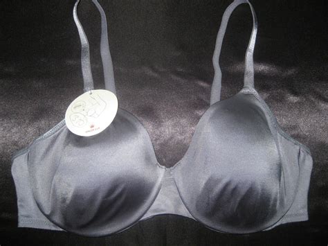 Бюстгальтер Triumph Soft Sensation WP Размер 90А Цвет серый металлик ...