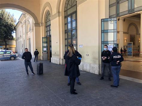 Perugia Escalation Di Violenze Segna La Campagna Elettorale