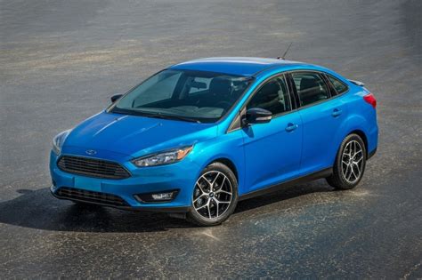 Used 2017 Ford Focus Sedan Review Edmunds