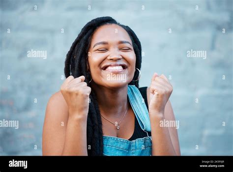 Very Excited Face Hi Res Stock Photography And Images Alamy