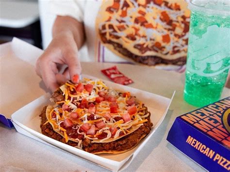 Taco Bell Brings Back Mexican Pizza As Permanent Menu Item Trendradars