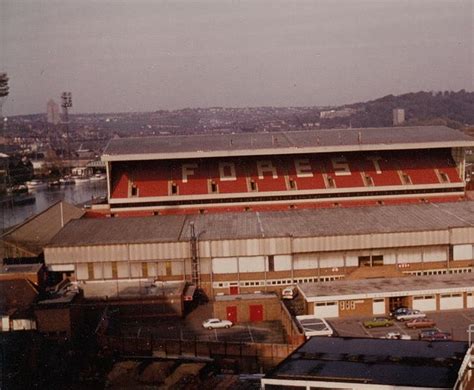 City Ground, Nottingham Forest in the 1980s. | Nottingham forest ...