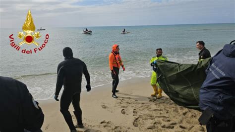 Governo Inadeguato Di Fronte Alla Tragedia Di Cutro Pensalibero It