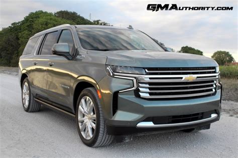 Check Out All The 2024 Chevy Suburban Paint Colors