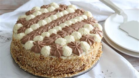 Torta Chantilly La Ricetta Classica Per Le Feste Di Compleanno