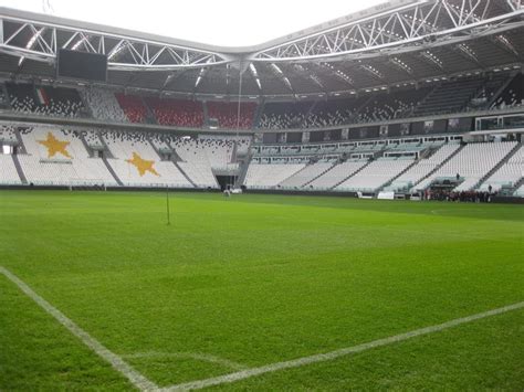 The Grandeur of Juventus Stadium, The Italian Stadium With English ...