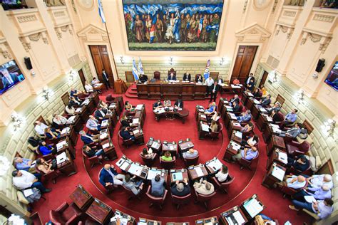 La Cámara De Diputados Y Diputadas De La Provincia De Santa Fe