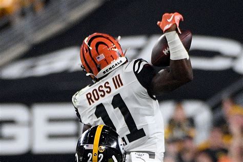 John Ross injury news: Bengals WR in sling following loss to Steelers ...