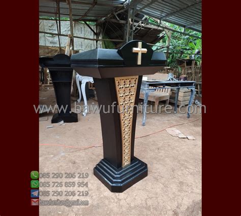 Podium Gereja Kayu Terbaru Model Minimalis Klasik Jati Bawu Furniture