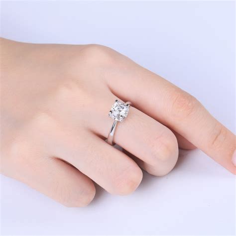 1 Carat Moissanite Ring With 925 Sterling Silver Band M120 Etsy De