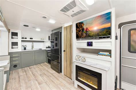 Front Kitchen Travel Trailers | Camping World Blog