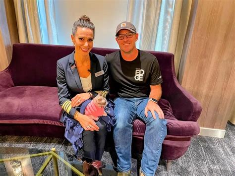 Captain Kates Seafaring Cat Bug Naked Passes Away After Dental Procedure