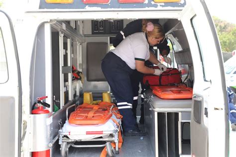 Donan Ambulancia para Prácticas de los Estudiantes de CONALEP en León