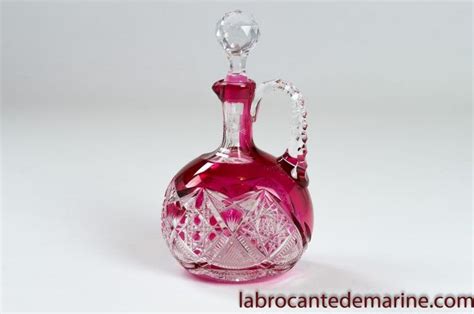 Carafe à liqueur rouge en Baccarat Liqueur Carafe Baccarat