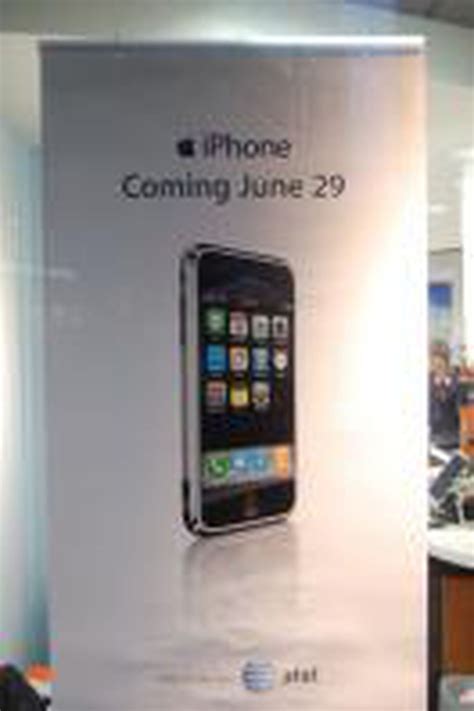 iPhone Banners at AT&T Stores - MacRumors
