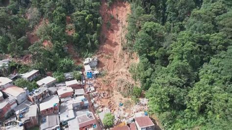 Vídeo Al Menos 46 Personas Han Fallecido Por Las Lluvias Torrenciales