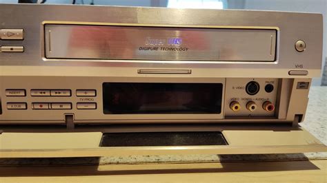 Mini Dv Vhs Videorecorder Hr Dvs Von Jvc Kaufen Auf Ricardo