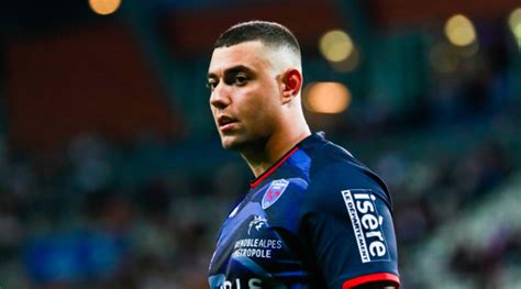 Transferts Karim Qadiri Va Quitter Grenoble Pour Signer En Top 14