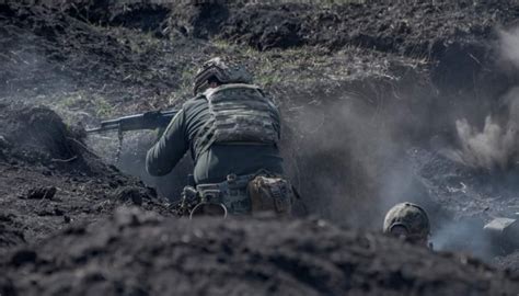 ロシア軍14日朝からウクライナ南部3地点を襲撃