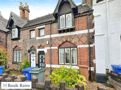 3 Bedroom Terraced House For Sale In Hartshill Road Stoke On Trent