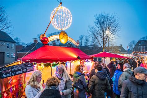 Fotonieuws Gezellige En Drukke Kerstfair In Dokkum W Ldnet