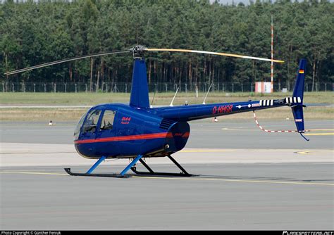 D Hhgr Private Robinson Helicopter R Raven Ii Photo By G Nther Feniuk