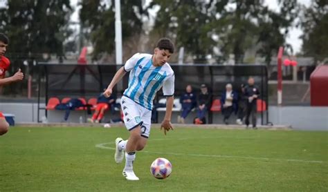 La Reserva De Racing Visita A Newell S Racing De Alma