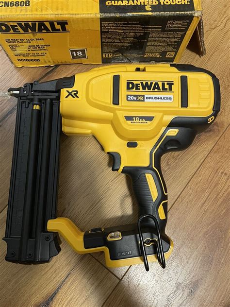 Dewalt Dcn680b 20v Max Xr 18 Gauge Cordless Brad Nailer 885911482233 Ebay