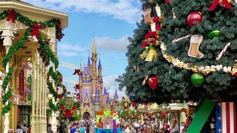 Magic Kingdom Christmas Decorations At Walt Disney World In