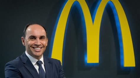 McDonald s nombra a John Alves director general de España